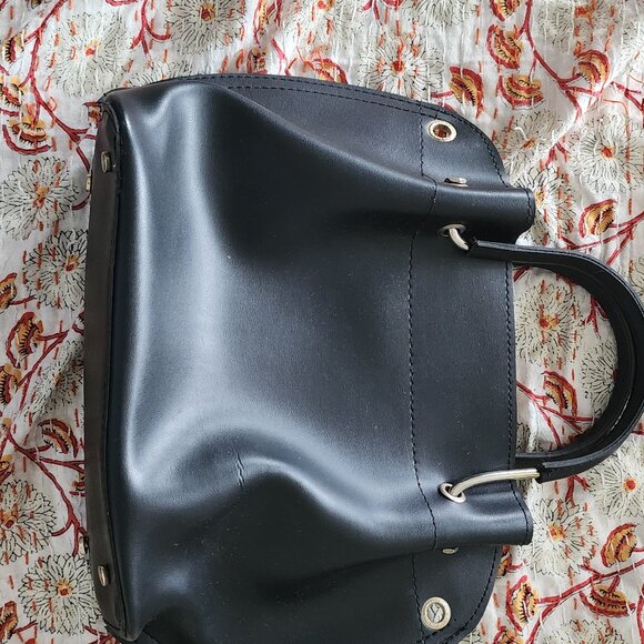 Black bag - Picture 2 of 9